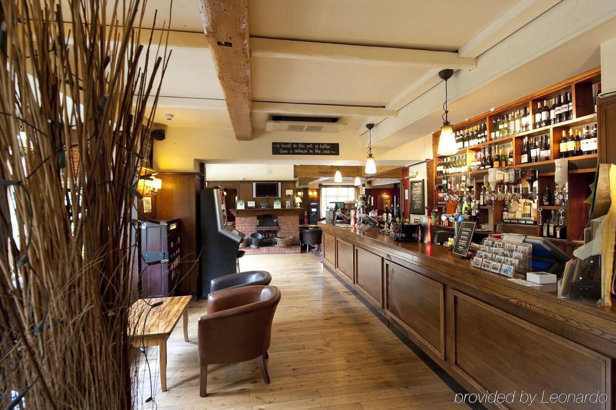 בקפסטלי Dartbridge Inn By Greene King Inns מראה חיצוני תמונה